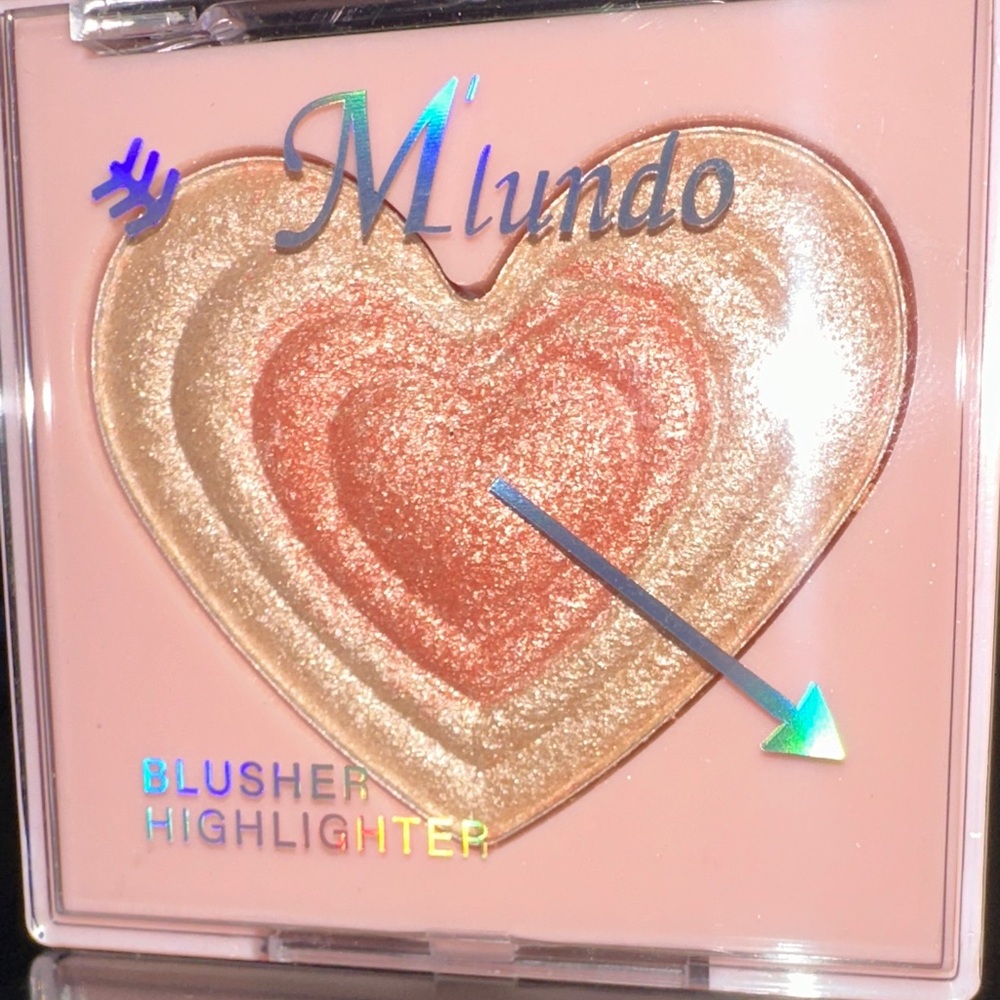 Heart Blusher Highlighter - Gold and Brown